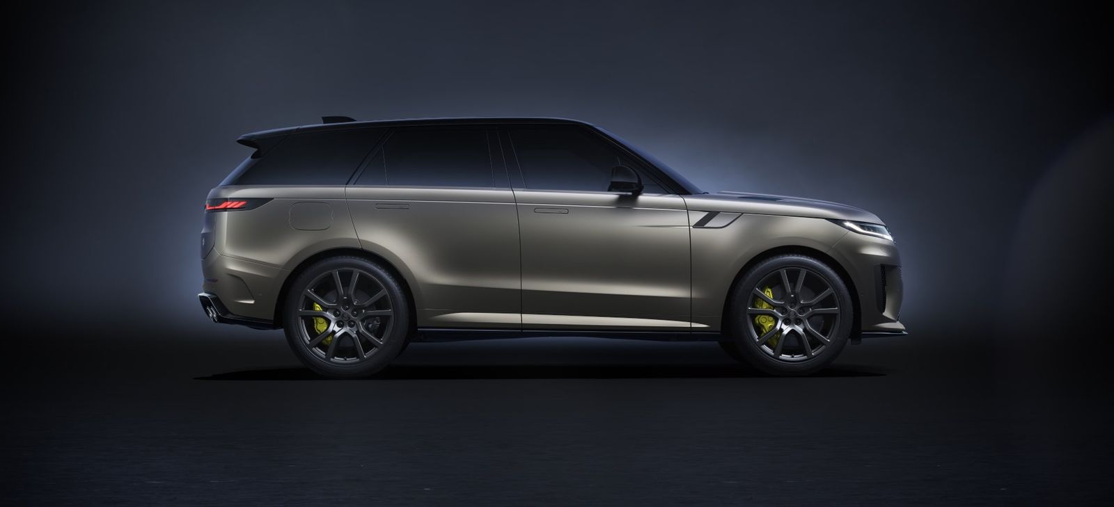 Компания Land Rover презентовала новый внедорожник Range Rover Sport SV  2024 года - АВТОБИОГРАФИЯ ЦЕНТР в городе Санкт-Петербург