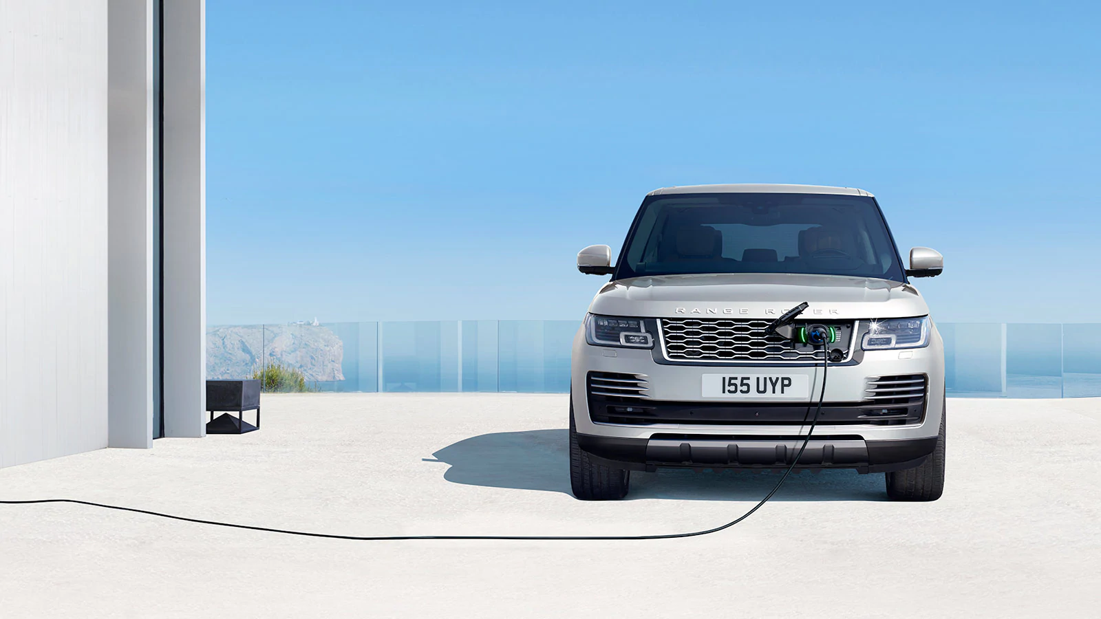 <h1>Подзарядка<br>PHEV</h1>
