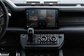 Для российских владельцев Land Rover приложение Spotify стало доступно в меню Pivi Pro